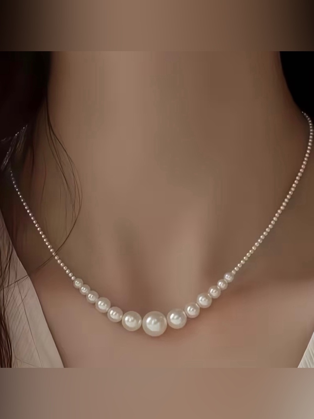 Anthropologie Faux Pearl Graduated Beaded Necklace Elegant Statement NWOT